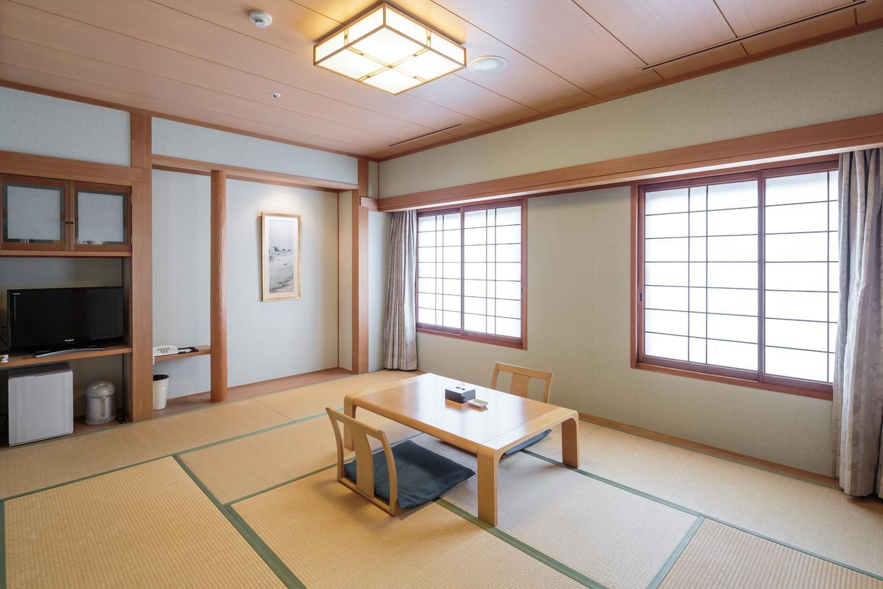 Hotel Mystays Matsuyama Мацуяма Экстерьер фото